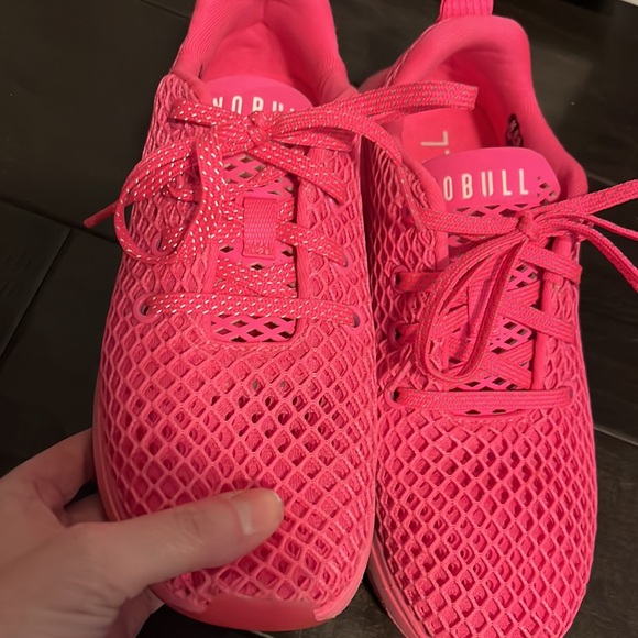 Women’s NOBULL Mesh bright pink shoes - Picture 10 of 11